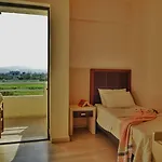 Kokkoni Beach 2*