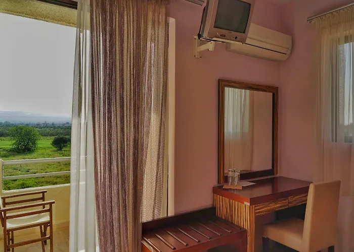 Kokkoni Beach Отель Коккони