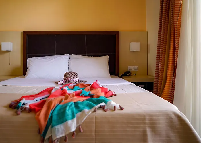 Kokkoni Beach Отель 2*