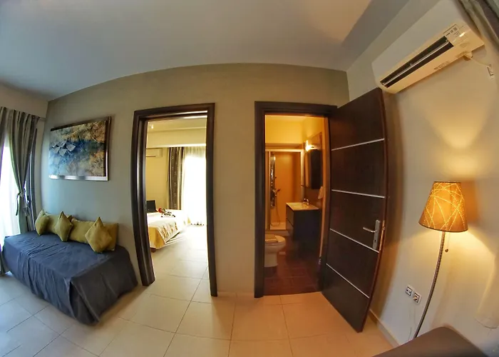 Kokkoni Beach Коккони