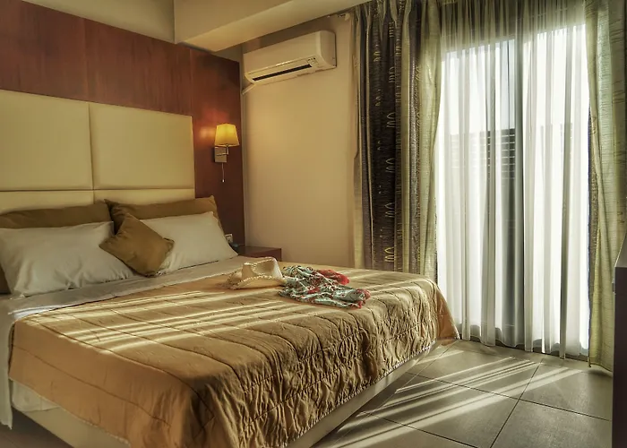 Kokkoni Beach Отель 2*