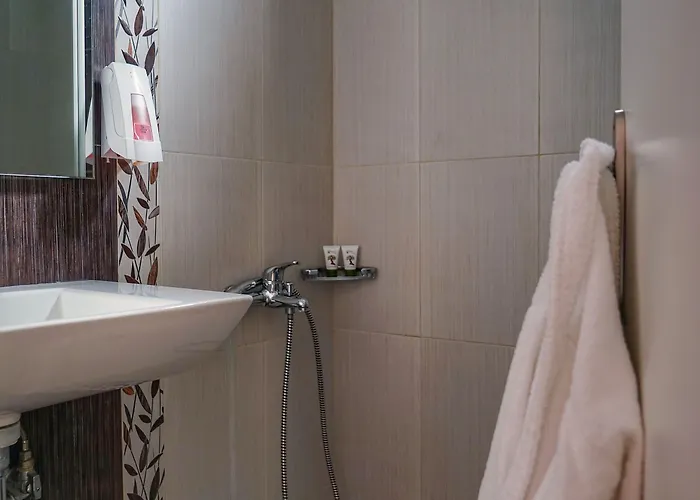 Kokkoni Beach Отель 2*