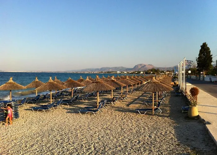 Отель Kokkoni Beach